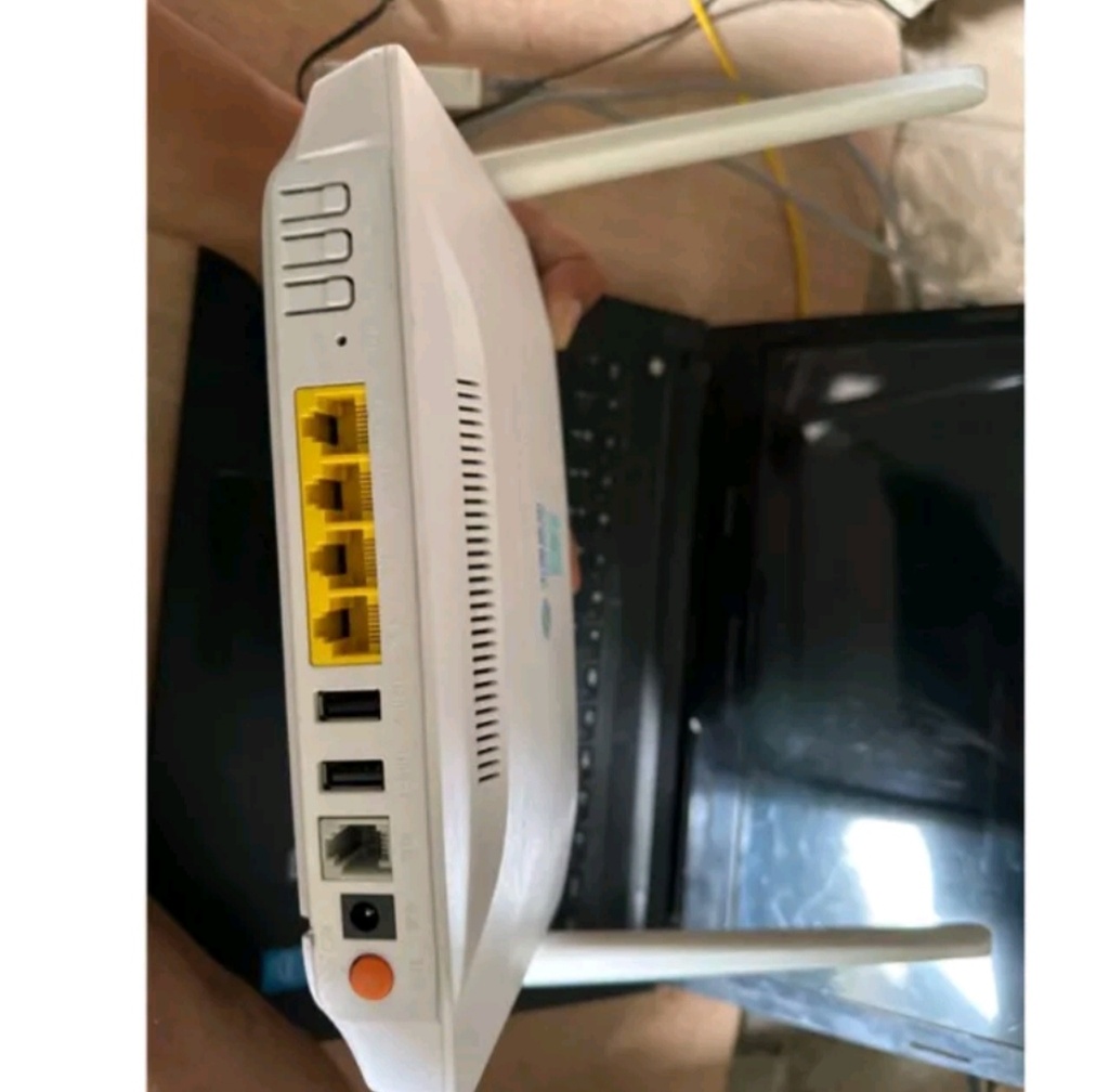 FIBERHOME HG6821M